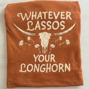 Ali-Dee women’s tee, rust color, boho style, graphic tee